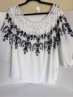 XL Curations White Peasant Blouse with Black Floral Embroidery